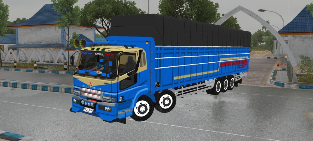 Fuso SG Trinton Bak
