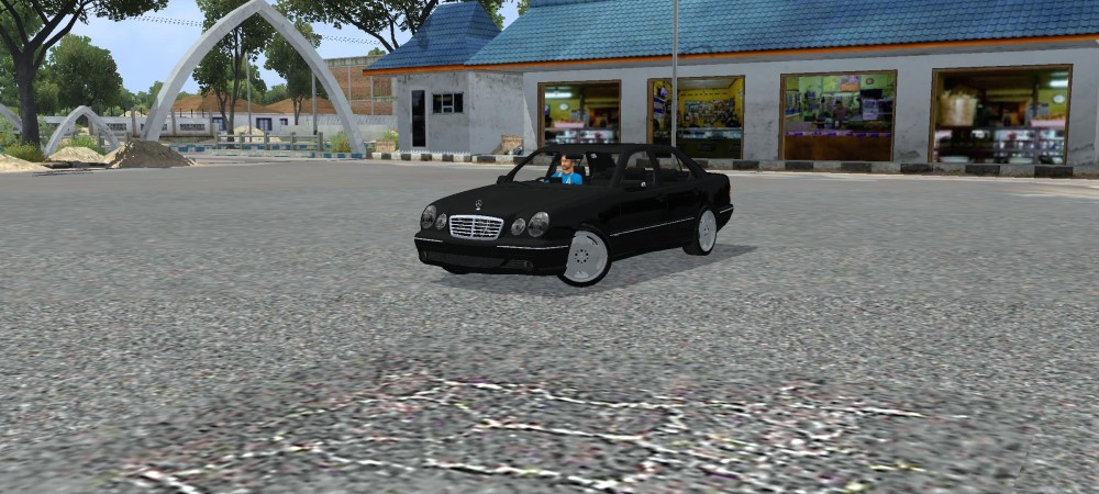 Mercedes Benz E55 AMG