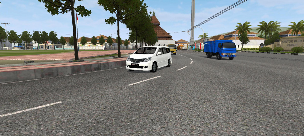 Nissan Grand Livina - Gambar 2